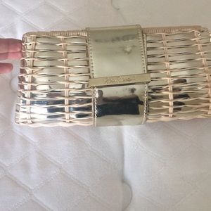 Lilly Pulitzer straw/gold clutch